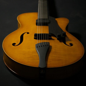 边打电话边做嗯啊呻吟
